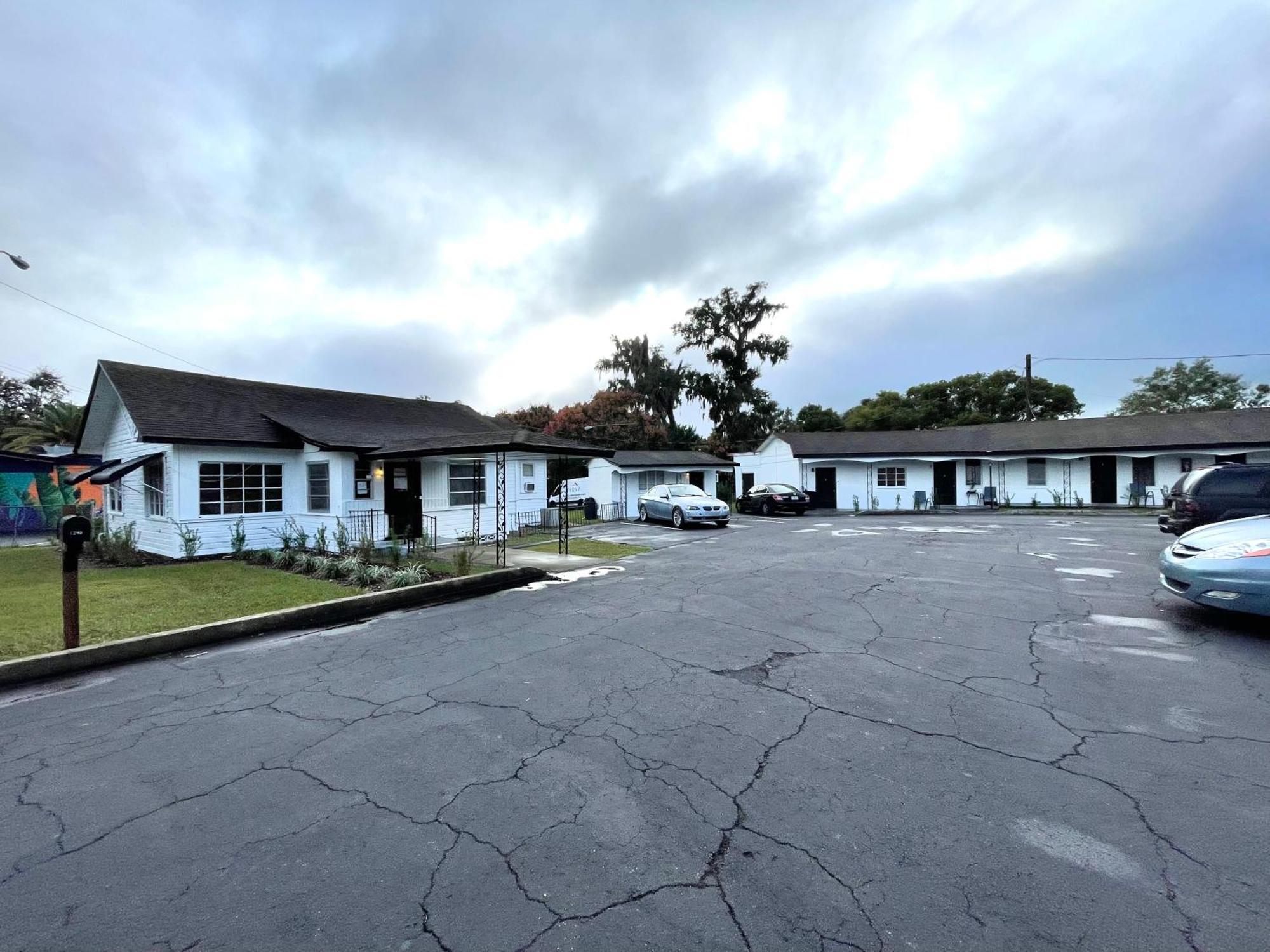 Deland Motel Luaran gambar